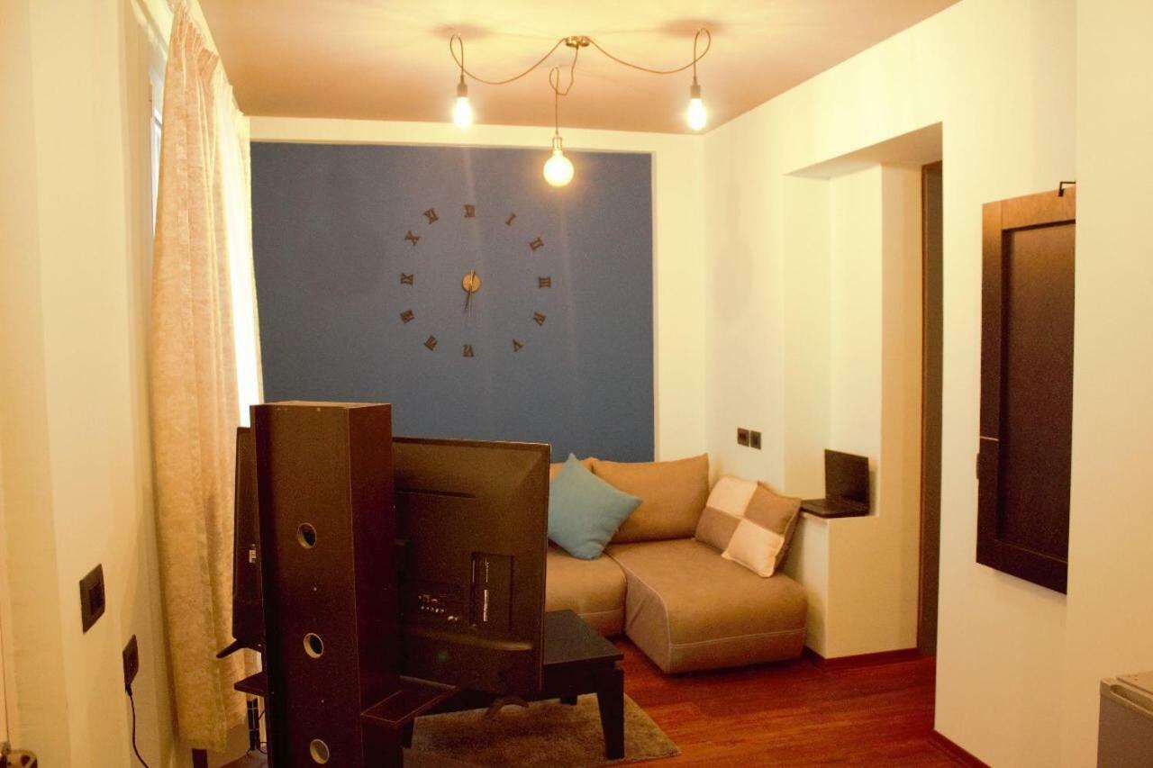 Nikki Apartments Тирана Екстериор снимка